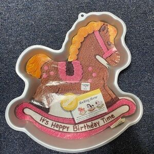 Wilton Rocking Horse Cake Pan